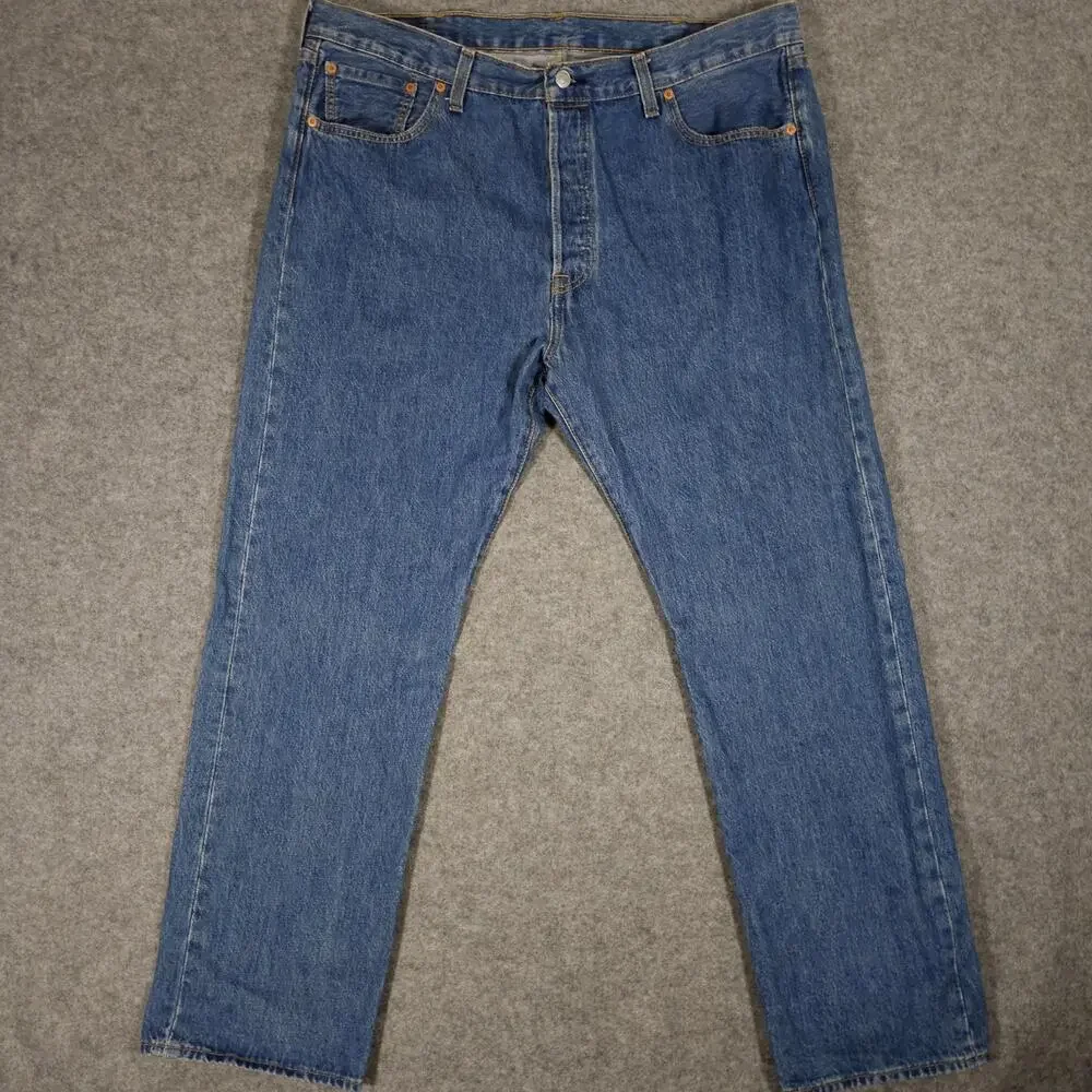Levis this pair